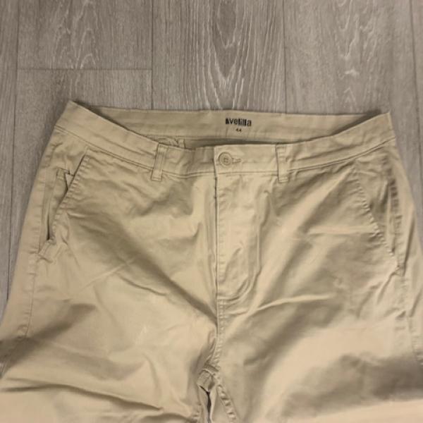 Foto artículo Ref. 149: Pantalón chino beige